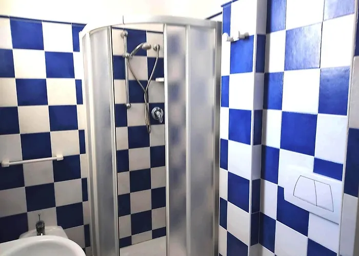 Vienna Hotel 3*