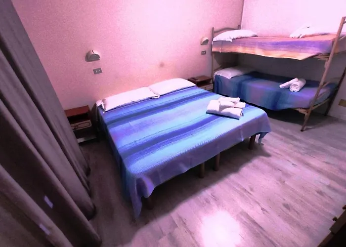 Vienna Hotel 3*